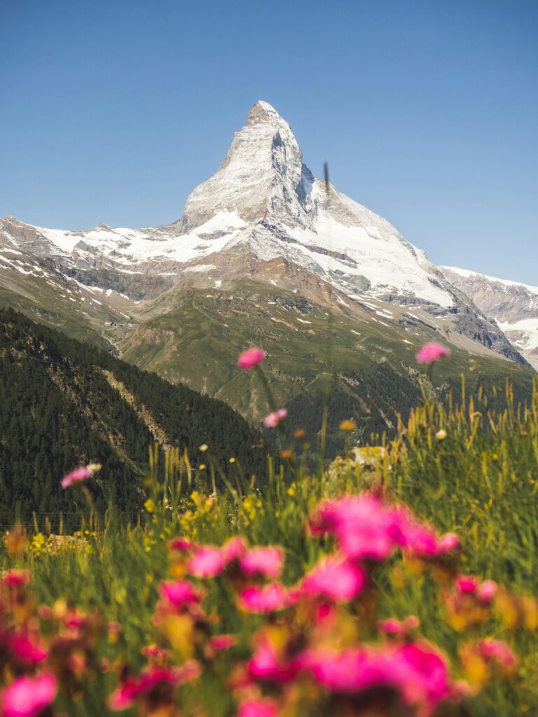 Discover the Best Tourist Spot in Switzerland: Zermatt & the Majestic Matterhorn